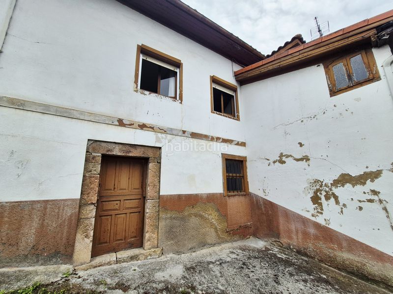 Foto e076a194-305d-47d1-b12a-1894e3851de1. Casa amb calefacció aparcament a Pravia