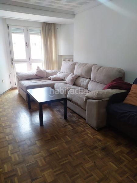 Foto 080d56eb-3cf5-4869-85f4-15d0293ddccb. Flat with heating in Centro Avilés