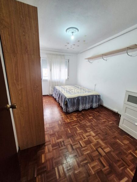 Foto ad5d0e4c-f3ca-4d65-a705-57a4cd0bf588. Flat with heating in Centro Avilés