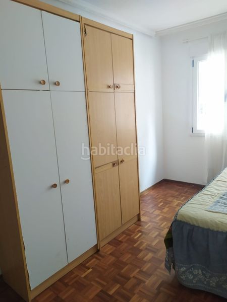 Foto b80bd2d4-00b6-4fed-94cc-2857323f70a3. Flat with heating in Centro Avilés