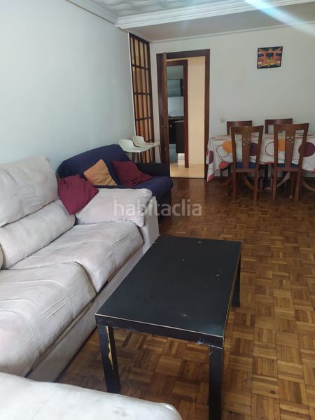 Foto c37b4e2a-eb40-4d81-9aef-7a5d4f8256be. Flat with heating in Centro Avilés