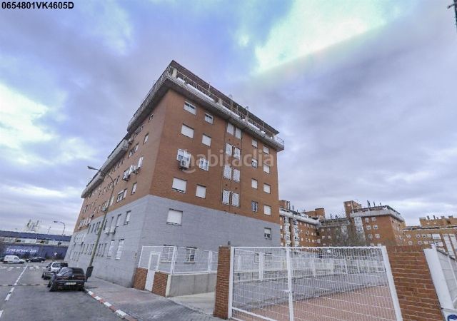 Piso gran oportunidad de inversión en subastas de activos!vivienda en venta , .buscas una inversión segura y rentable? e en Madrid - Imagen 2
