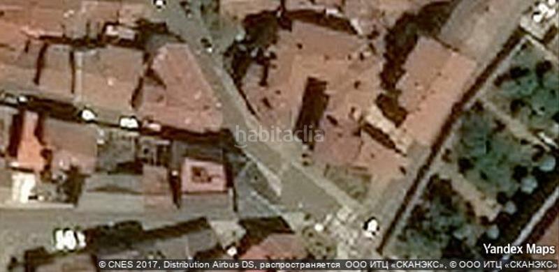 Foto 2d20f076-e170-42a0-9d05-70f97a7de355. Aparcament cotxe a Astorga