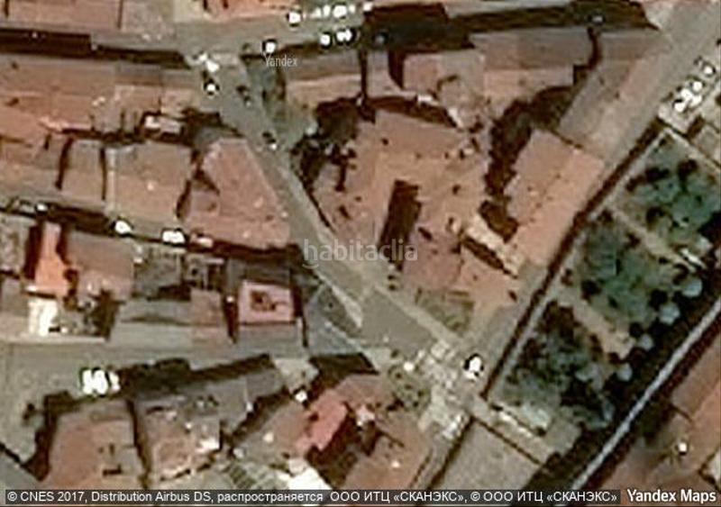 Foto a3e5574c-7703-4a84-a1c7-38ac94e511a1. Aparcament cotxe a Astorga