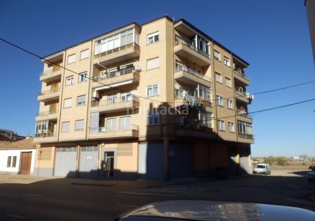 Foto fe1e23c5-c489-4f7f-8237-5f143054dd57. Pis a Almazán