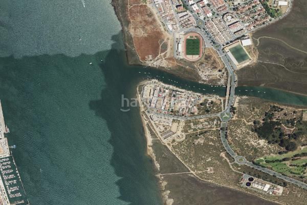 Foto 5eecf769-05af-48b3-8c25-0209133707e2. Aparcament cotxe a Isla Canela Ayamonte