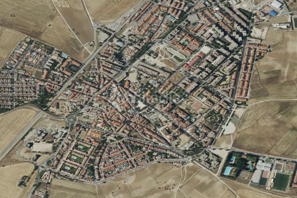 Foto 1dd53531-e807-464d-b853-8ecf81935969. Aparcament cotxe a Humanes de Madrid