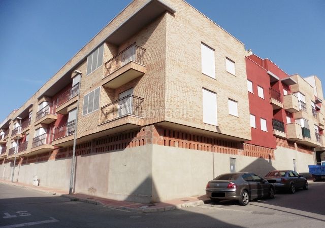 Foto d91d8a94-7ea2-4401-942f-586411804db0. Pis a Librilla