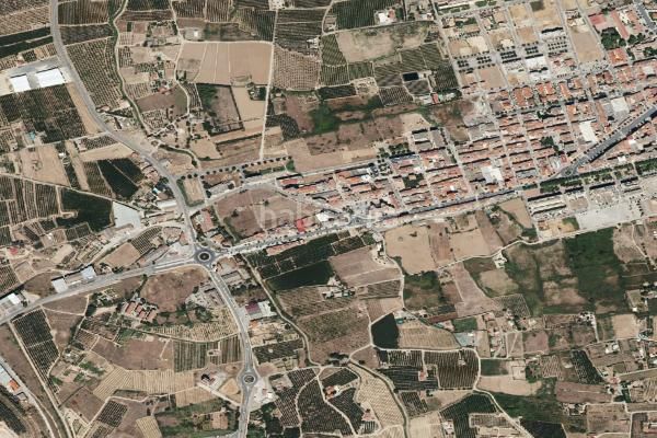 Foto 1e8aca68-8675-4ce6-9c37-e256233ae926. Aparcament cotxe a Fraga