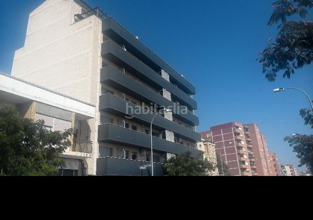 Foto c3dfac10-2124-4fa5-b21b-2d911c54bccd. Aparcament cotxe a Fraga
