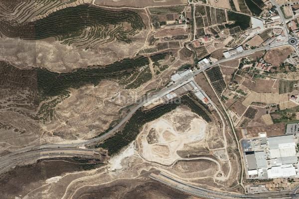 Foto 2f30ac98-58ba-4d74-821b-8603b523e20d. Aparcament cotxe a Fraga