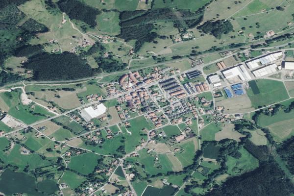 Foto 9c7dc2dd-a03d-454e-8fbf-2e5f5a10ddb0. Pis a Parbayón Piélagos