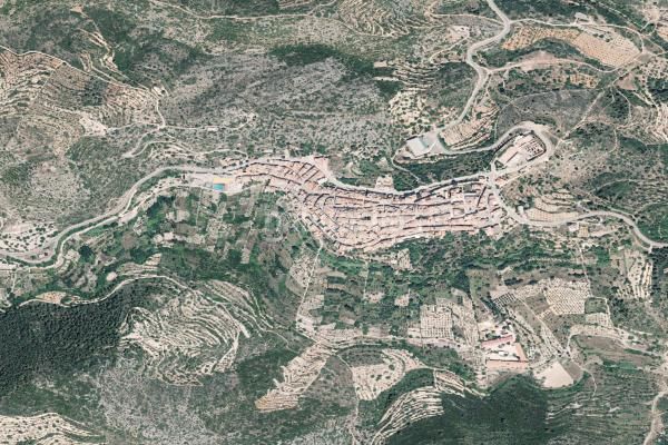 Foto f76b5b0e-6392-4cd4-babe-be14579cef56. Pis a Useres (les)