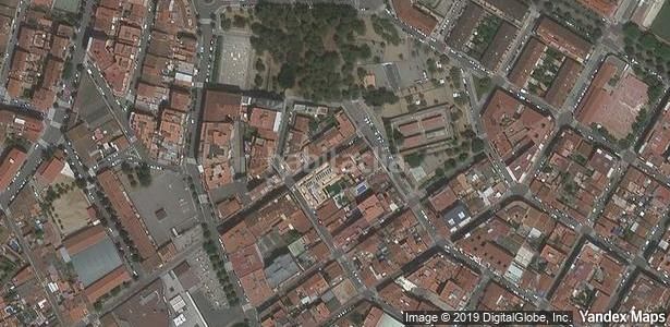 Foto ebdf8c99-e8e1-4328-9408-9179434480d6. Aparcament cotxe a Casc Antic Ripollet