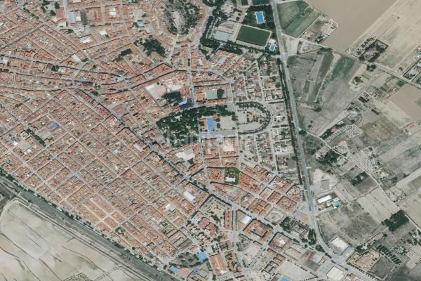 Foto 6fdfd723-46eb-428a-847a-aac1a24360d6. Pis a Almansa