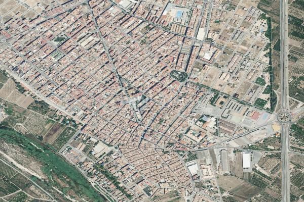 Foto cc55440a-e32d-484e-bb2c-eb1a4a0d1680. Pis a Centro Almazora / Almassora