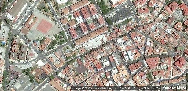 Foto a2be9e2c-866b-4952-b371-faff46a3a564. Aparcament cotxe a Ayuntamiento Torremolinos