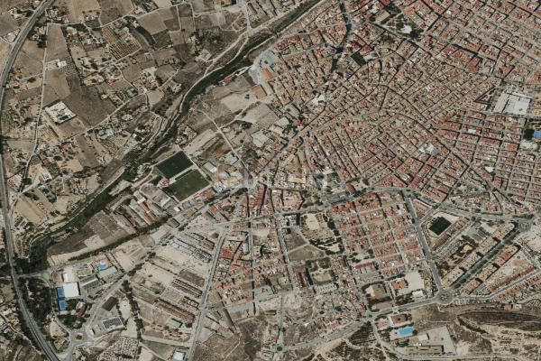 Foto 44b0cbf3-aab0-4926-b2b8-6dccd20a48be. Pis a Las Fuentes-Los Cipreses Aspe