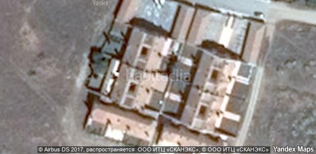 Foto e17d2036-5998-4ca9-b81f-7b4188403911. Aparcament cotxe a Layos