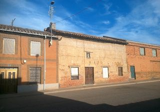 Etagenwohnung in Laguna de Negrillos. Gran oportunidad de inversión en subastas de activos!vivienda en