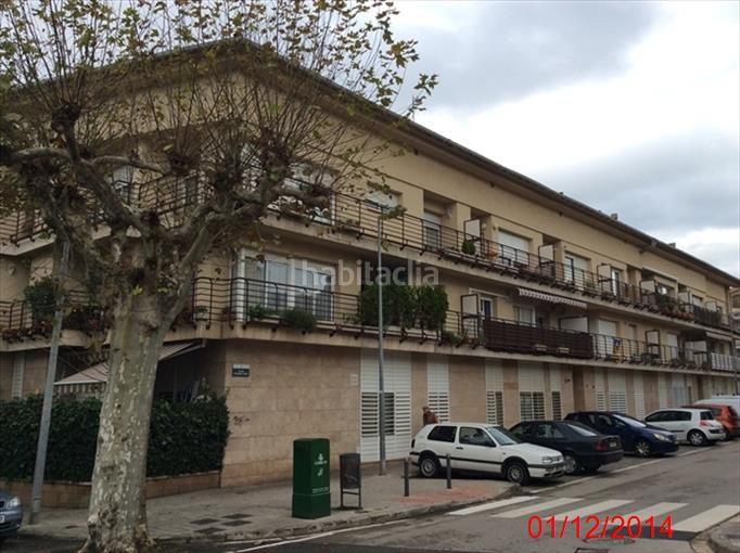 Foto d0750b46-0bf0-436a-bc07-5d03733757d0. Aparcament cotxe a Centre Garriga (La)