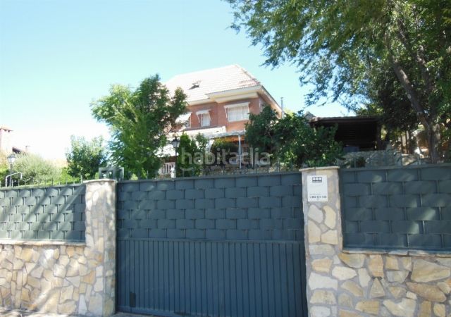Foto 1882d29f-75b8-4a2d-8596-b5eaa9bd0f2e. Local comercial a Casar (El)