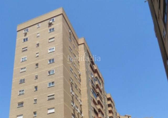 Foto 532fa430-7cc6-4253-95d1-a5c331215a9c. Pis a Barrio de la Luz Xirivella