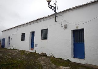 Casa a Valencia de Alcántara. Gran oportunidad de inversión en subastas de activos!vivienda en
