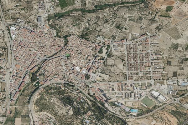 Foto 5b0d7f27-ade2-4888-b1c7-348130c0c72f. Pis a Centro Chiva