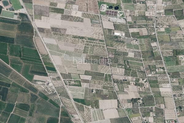 Foto 00430a1e-7514-4746-bde4-bad768072c78. Masia a El Marenyet Cullera