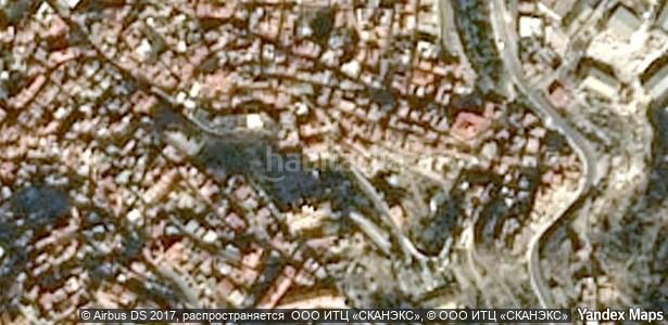 Foto 3fb6543b-5d88-4de3-aacf-29fc86bfea43. Aparcament cotxe a Macael