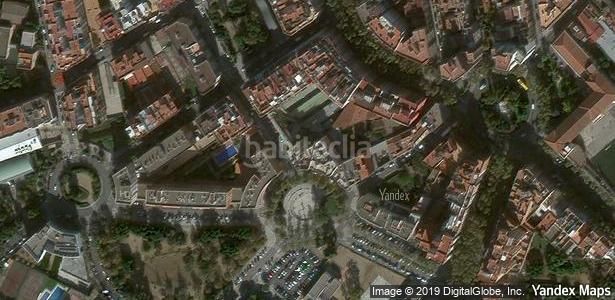Foto ed73f209-28d4-452b-a3af-c14f59dc8491. Aparcament cotxe a Ponent Reus