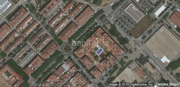 Foto faa52fce-5fd2-436b-b3e2-e1d11ab34b92. Aparcament cotxe a Vilamarina Viladecans