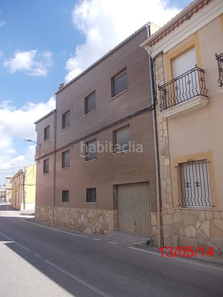 Foto 9d1ac7da-d089-40e0-b780-298a68760586. Local comercial a Fuentes
