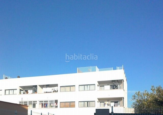 Foto 8a03d81a-1e4d-4393-92b3-bacfc4ca1e7f. Aparcament cotxe a Ses Figueretes - Platja d'en Bossa - Cas Serres Ibiza