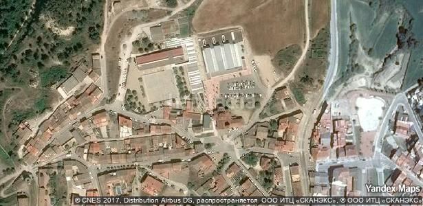 Foto 9fea5483-e1c4-4d8c-8233-f4ea086e8a0e. Aparcament cotxe a Òdena