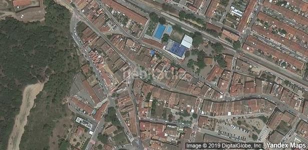 Foto adae45cd-856e-4b04-afef-fa5a9ea663d2. Aparcament cotxe a Masquefa
