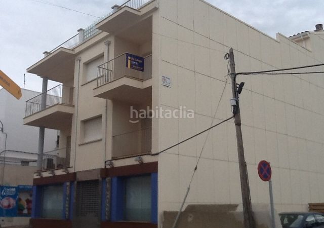 Foto e0a38c8f-2133-42dd-99cc-582dd7225cfb. Aparcament cotxe a Carboneres - La Farella Llançà