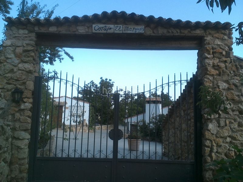 Foto 82d60bf4-eb42-413d-be42-1e7e7b475c8e. Masia a Cazorla