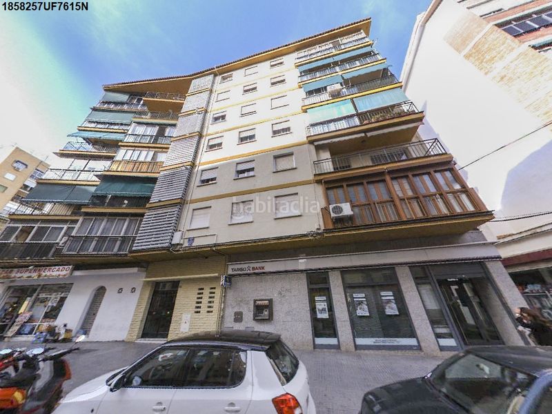 Foto e323a722-3e34-4775-a115-5c17939c2fb3. Pis a Parque Victoria Eugenia Málaga
