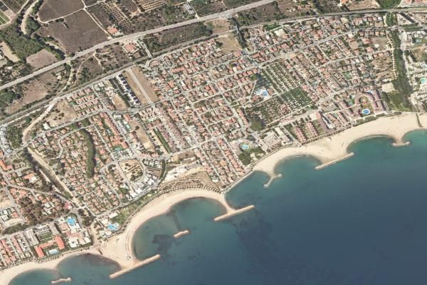 Foto 000f5bce-d5e8-4cc5-a5c5-2a13de18d7f6. Pis a Cambrils port Cambrils