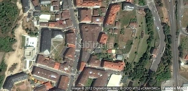 Foto 8f583174-f80b-486d-911e-0f84dfaea6d2. Aparcament cotxe a Barbadás