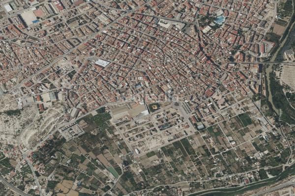 Foto d9faa19b-63c2-4d99-a092-5c0a90908a57. Pis a Archena