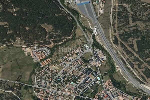 Foto c4737979-147b-486d-9861-aab9ccaf1736. Pis a San Rafael Espinar (El)