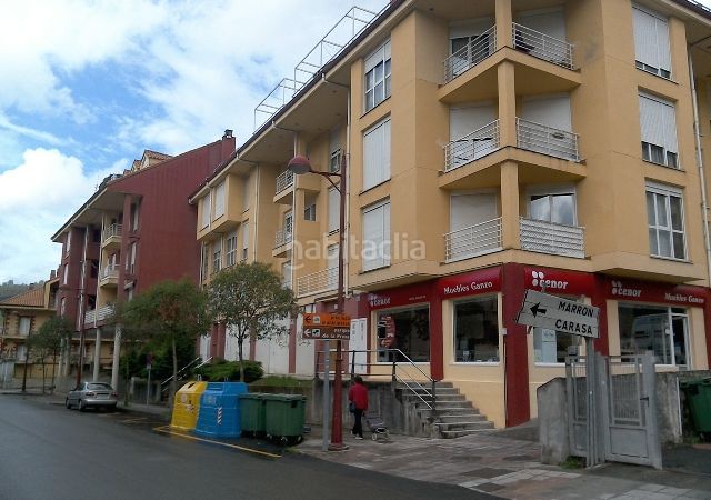 Foto 809e7d34-b6d6-48e8-9327-128b0ca28ff0. Aparcament cotxe a Ampuero