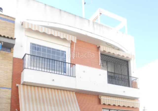 Foto 05df8b40-58f2-40e2-8e23-5075f826fdf4. Aparcament cotxe a Punta Umbría