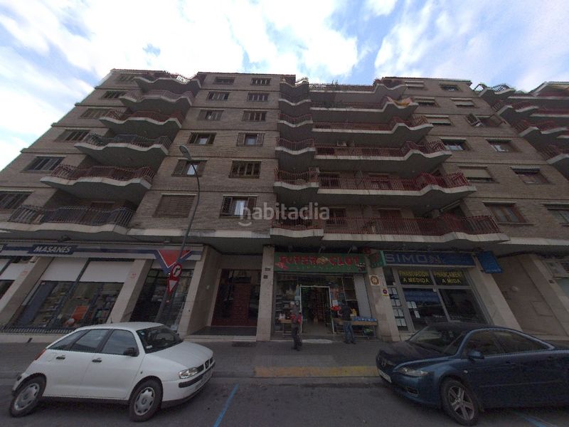 Foto cde1af41-1ce6-40c1-b911-e0edae6f6935. Aparcament cotxe a Centre Històric Lleida