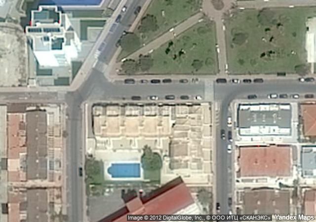 Foto d4dc93a3-1621-4ea2-a894-8f9cd2a6a9d1. Aparcament cotxe a Los Europeos Torrevieja
