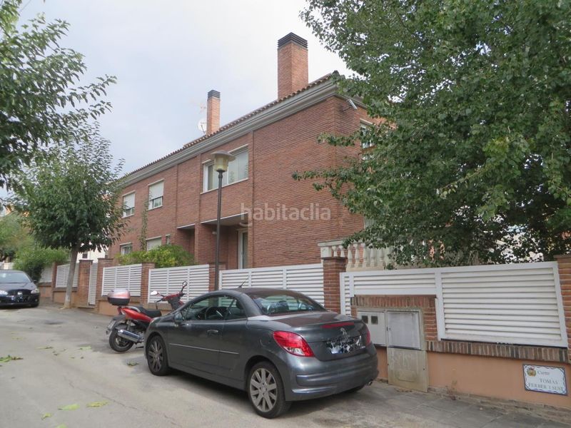 Foto 0333142a-4134-4b62-b103-611786602543. Pis a Centre Masnou (El)