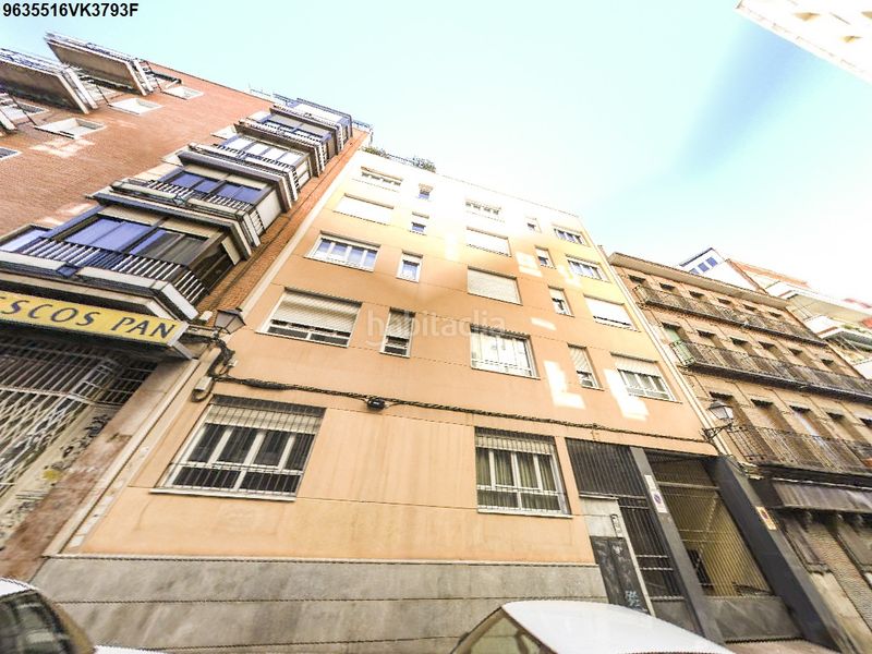 Foto 9fe25f33-17ec-4705-867c-32aaeaefc0a0. Aparcament cotxe a Palacio Madrid